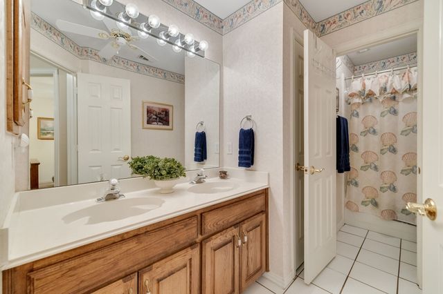 1602 Oak Ridge Drive, Corinth, TX 76210