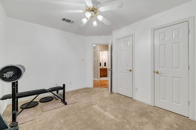 1602 Oak Ridge Drive, Corinth, TX 76210