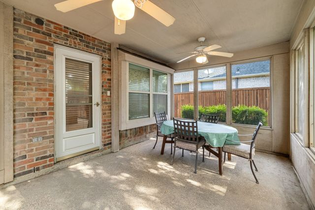 1602 Oak Ridge Drive, Corinth, TX 76210