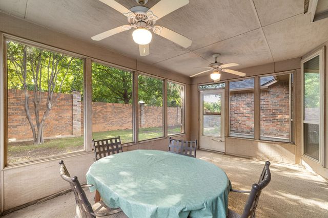 1602 Oak Ridge Drive, Corinth, TX 76210