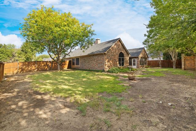 1602 Oak Ridge Drive, Corinth, TX 76210