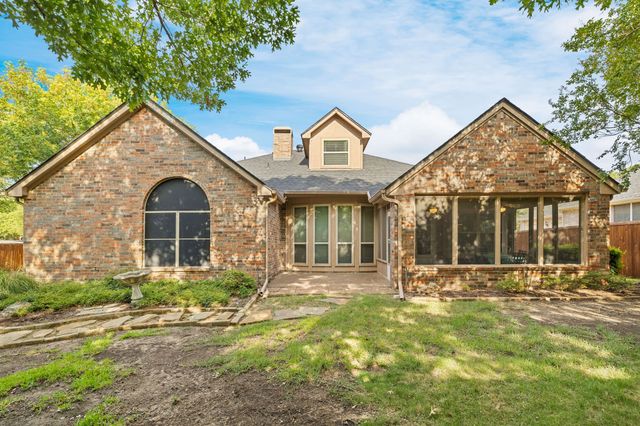 1602 Oak Ridge Drive, Corinth, TX 76210