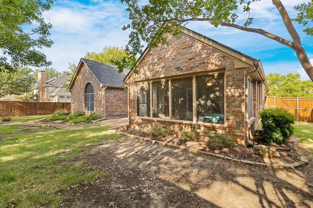 1602 Oak Ridge Drive, Corinth, TX 76210