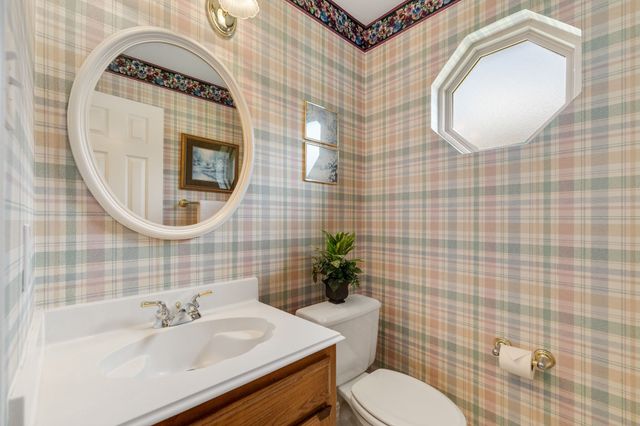 1602 Oak Ridge Drive, Corinth, TX 76210