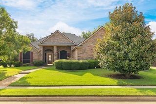 1602 Oak Ridge Drive, Corinth, TX 76210