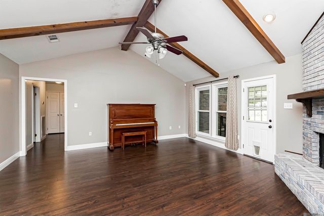 17247 Sharpsburg Ave, Baton Rouge, LA 70817