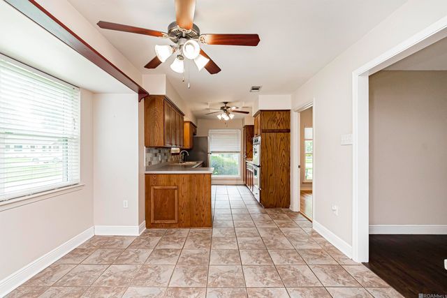 17247 Sharpsburg Ave, Baton Rouge, LA 70817