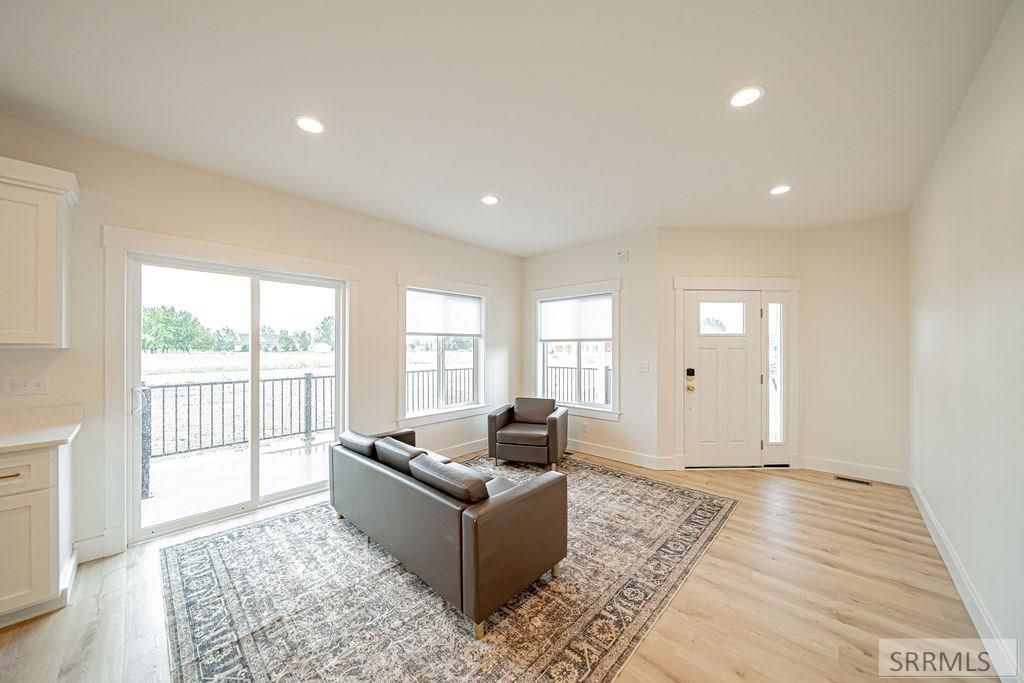 Image 36 of property listing at 3811 E 228 N, Rigby, ID 83442