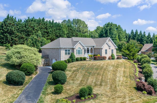 75 Walnut Manor DR, Fincastle, VA 24090
