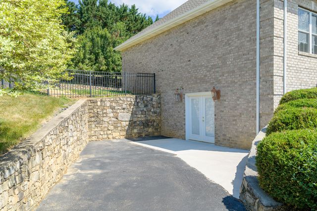 75 Walnut Manor DR, Fincastle, VA 24090