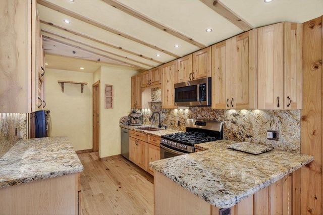 804 North Shore Boulevard, Tahoe Vista, CA 96148