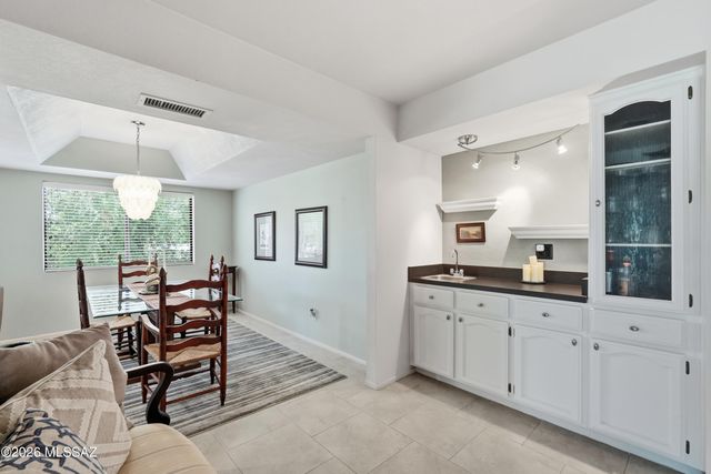 7412 N Mowry Place, Tucson, AZ 85741