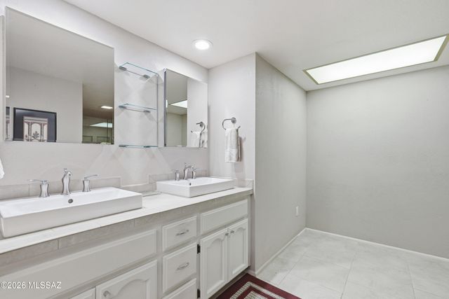 7412 N Mowry Place, Tucson, AZ 85741