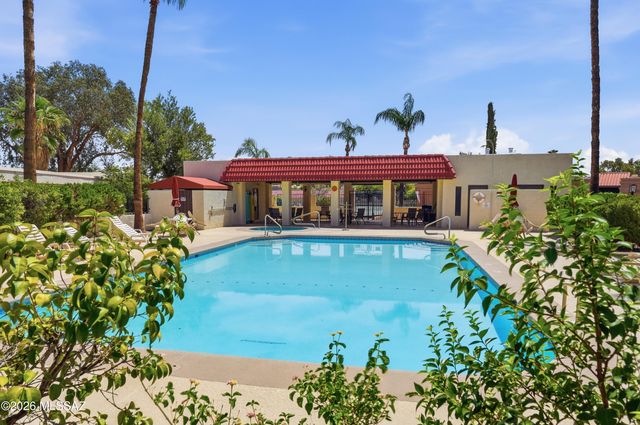 7412 N Mowry Place, Tucson, AZ 85741