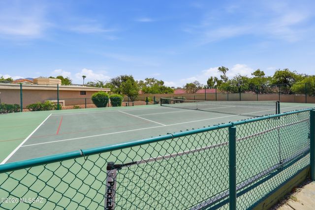 7412 N Mowry Place, Tucson, AZ 85741