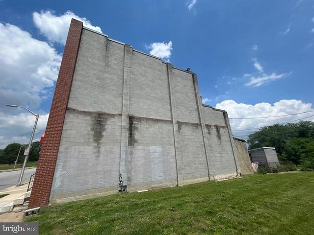 811 N MOUNT ST, Baltimore, MD 21217