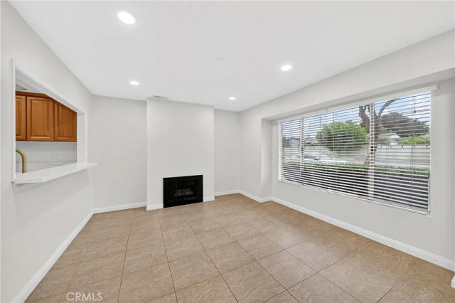 11360 166th 10, Cerritos, CA 90703