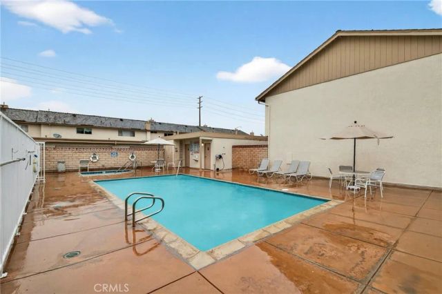 11360 166th 10, Cerritos, CA 90703