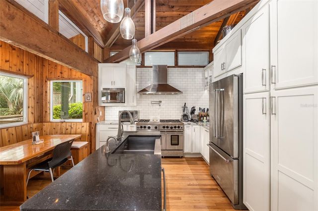 9417 NW 59TH LANE, Gainesville, FL 32653