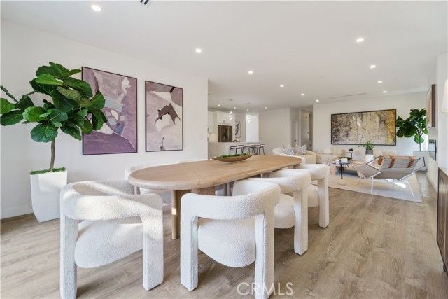 7717 Jamieson Avenue, Reseda (los Angeles), CA 91335