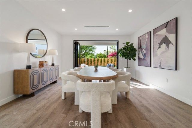 7717 Jamieson Avenue, Reseda (los Angeles), CA 91335