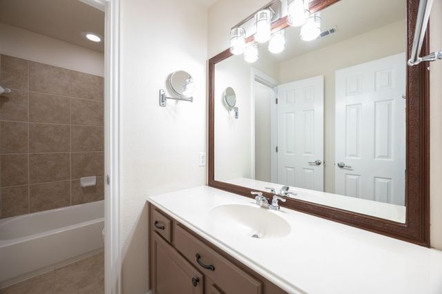 5193 Rolling Hills Drive, Frisco, TX 75036