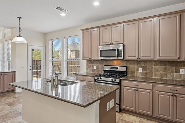 5193 Rolling Hills Drive, Frisco, TX 75036