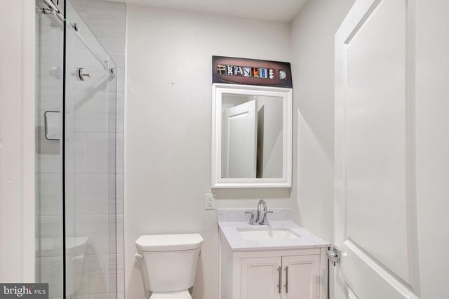 501 WASHINGTON CROSSING RD, Newtown, PA 18940