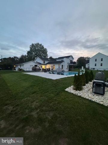 501 WASHINGTON CROSSING RD, Newtown, PA 18940