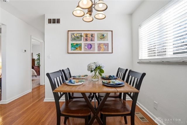 448 Triangle Avenue, Oakwood, OH 45419