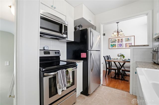 448 Triangle Avenue, Oakwood, OH 45419