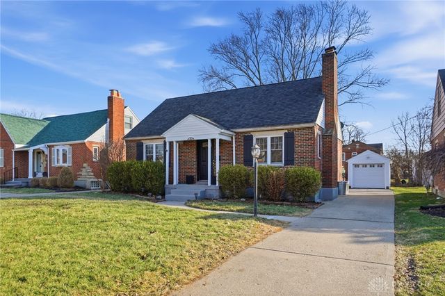 448 Triangle Avenue, Oakwood, OH 45419