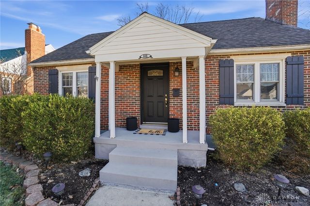 448 Triangle Avenue, Oakwood, OH 45419