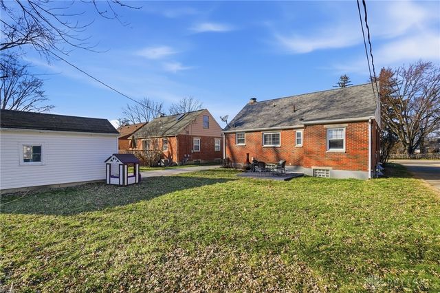 448 Triangle Avenue, Oakwood, OH 45419
