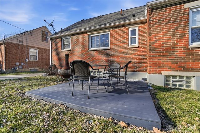 448 Triangle Avenue, Oakwood, OH 45419