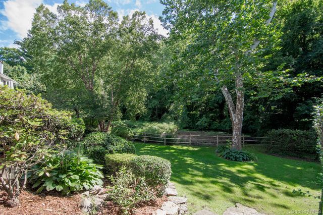 46 Reynal Road, White Plains, NY 10605