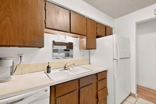 3827 Montgomery Boulevard NE APT 231, Albuquerque, NM 87109