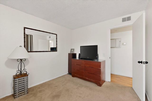 3827 Montgomery Boulevard NE APT 231, Albuquerque, NM 87109
