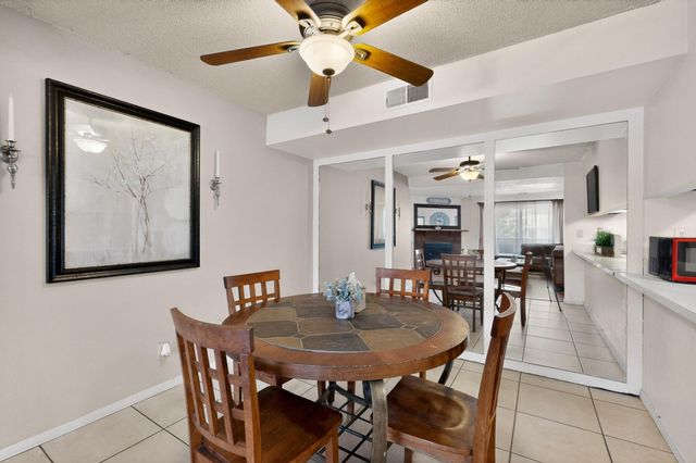3827 Montgomery Boulevard NE APT 231, Albuquerque, NM 87109