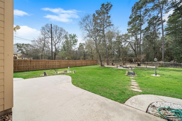 2438 Ripplewood Drive, Conroe, TX 77384