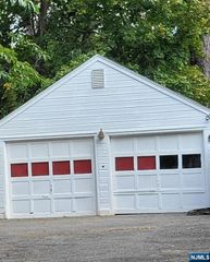 420 Piermont Road, Closter, NJ 07624