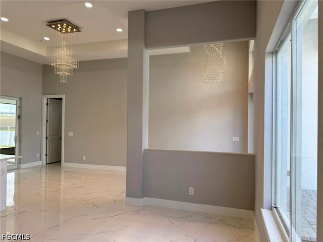 124 SW 31st PL, Cape Coral, FL 33991