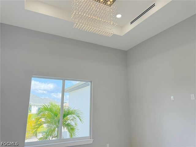 124 SW 31st PL, Cape Coral, FL 33991