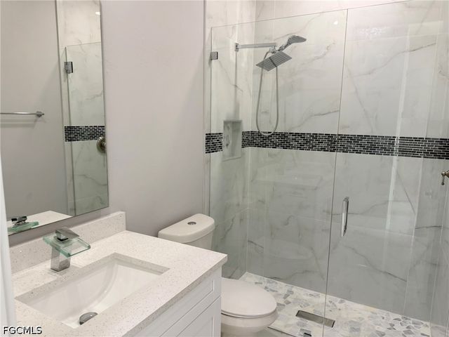 124 SW 31st PL, Cape Coral, FL 33991