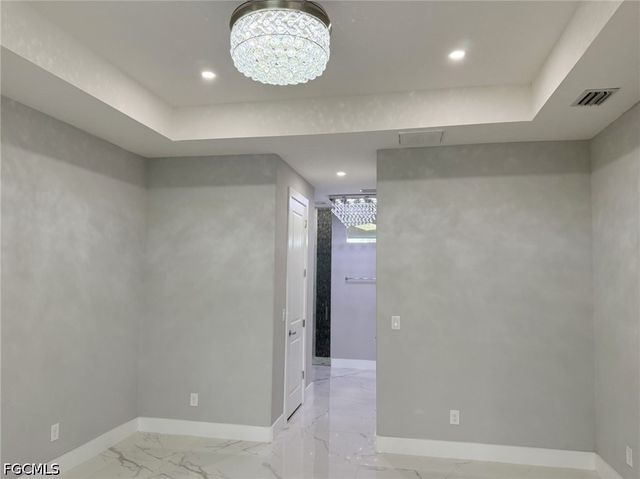 124 SW 31st PL, Cape Coral, FL 33991