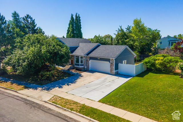 5733 W PLUMBAGO AVE, Salt Lake City, UT 84118