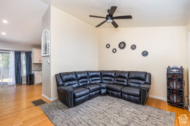 5733 W PLUMBAGO AVE, Salt Lake City, UT 84118