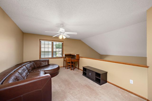 1566 Antler Point, Eagan, MN 55122