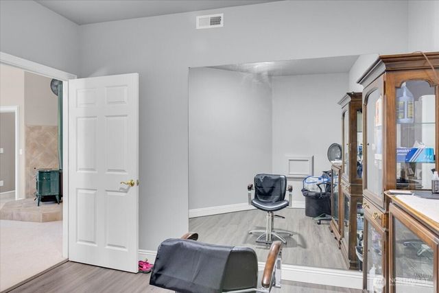 22410 McMurray Shore Drive, Mount Vernon, WA 98274