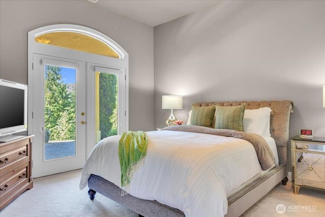 22410 McMurray Shore Drive, Mount Vernon, WA 98274